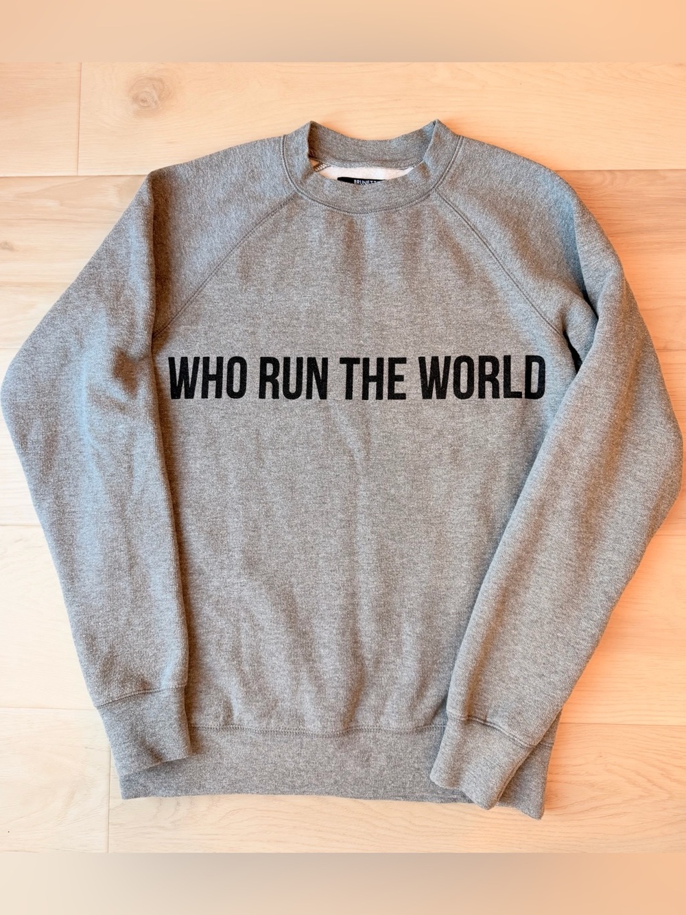 Brunette the Label Graphic Grey Pullover Sweatshirt XS/S